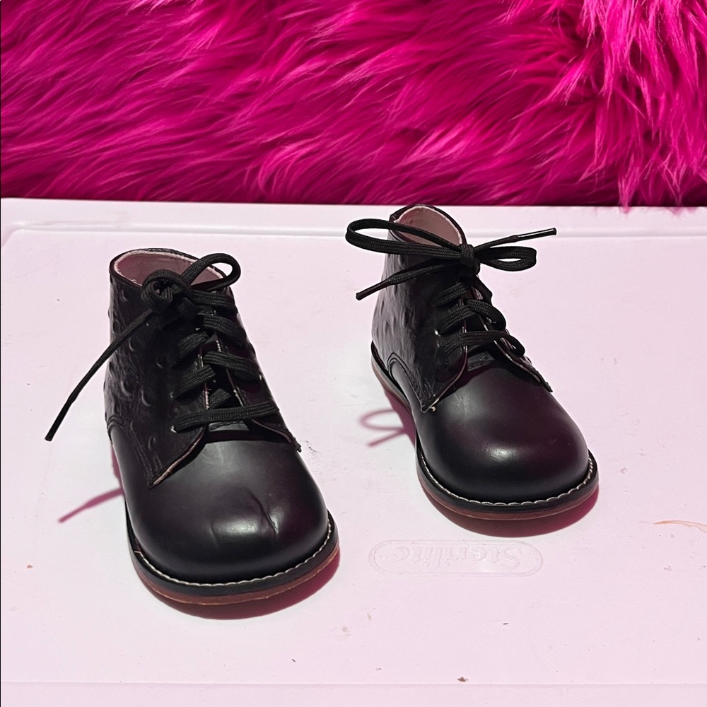 FABULOUSLY FLAWED TODDLER JOSMO HARD BOTTOM SHOES